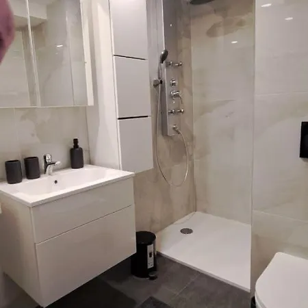 Apartament Nest- Centre, Free Parking- Renovated August 2024