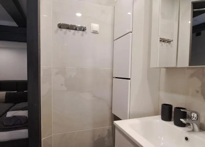 Nest- Centre, Free Parking- Renovated August 2024 * Ljubljana