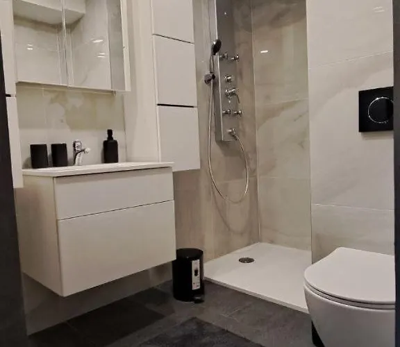 Nest- Centre, Free Parking- Renovated August 2024 Appartement